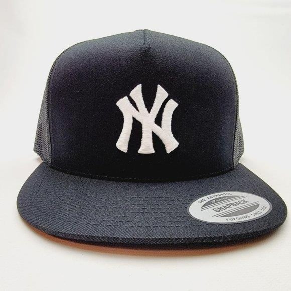 NYC New York Yankees Puff Embroidered Trucker Mesh Cap Hat FLAT BILL Baseballer